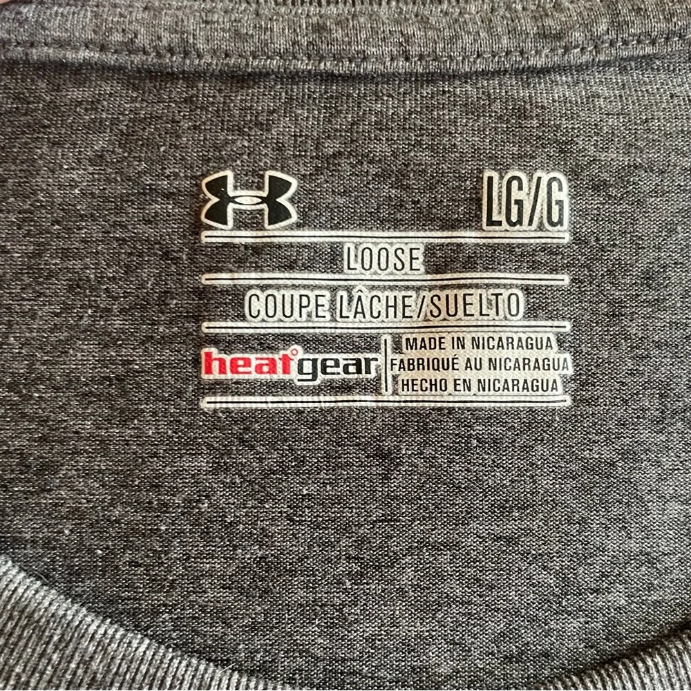 Under Armour Women’s HeatGear Short Sleeve Crew Neck Shirt - Gray - size L - Picture 2 of 6